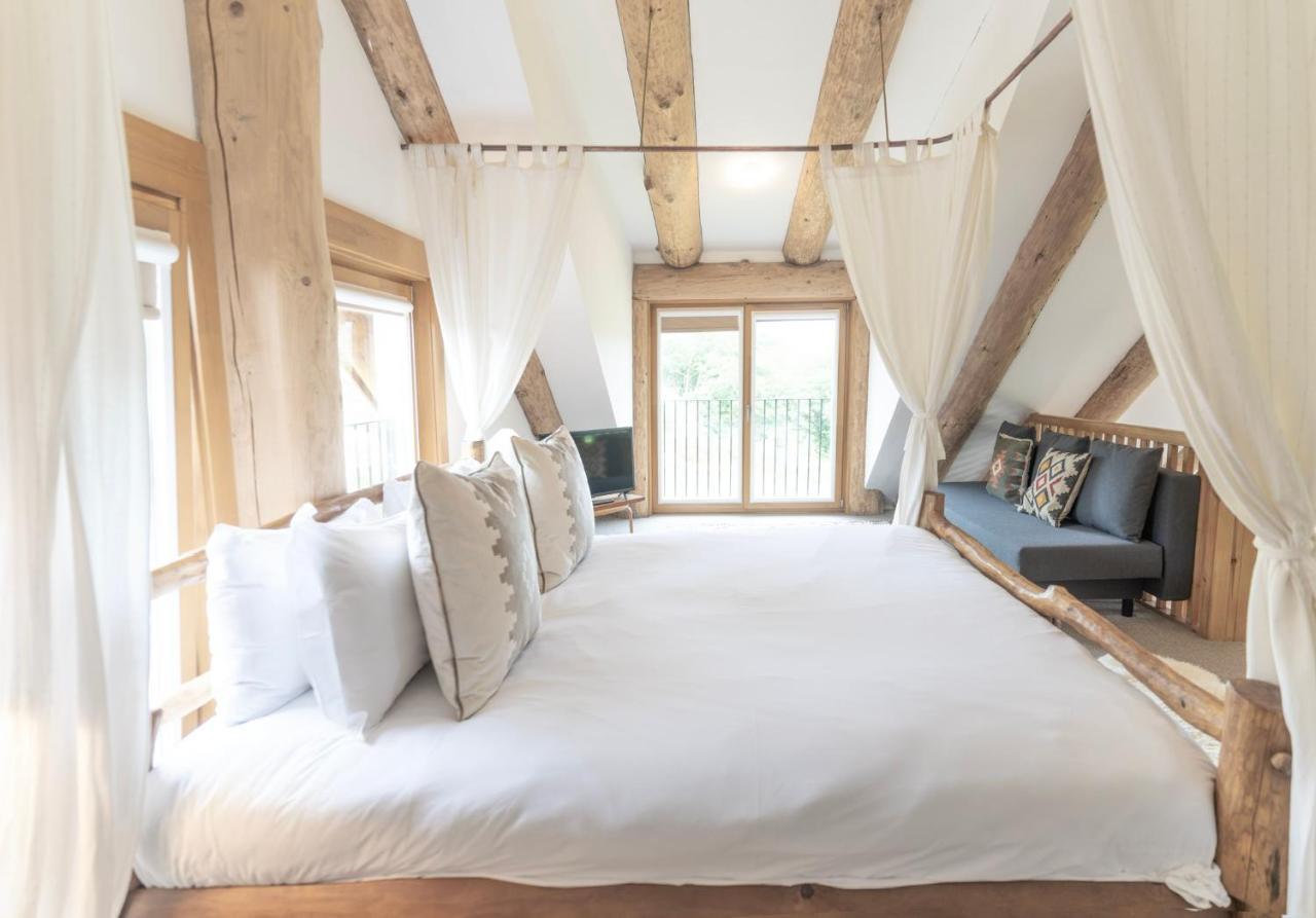 Wild Nurture Eco Luxury Offgrid Log Cabin 포트 윌리엄 외부 사진
